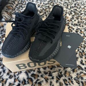Yeezy Black Athletic Shoes